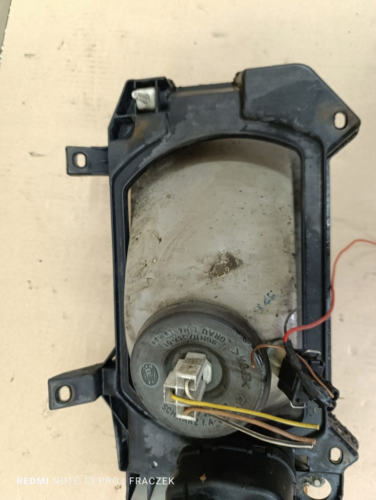 фото №16, Лампа левая lub правая перед vw transporter t4 95r.