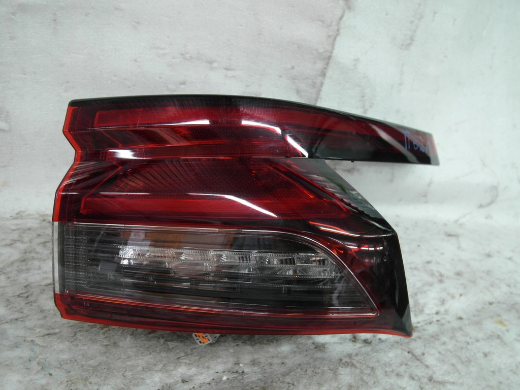 фото №1, Nissan qashqai iii лампа задня права idealna