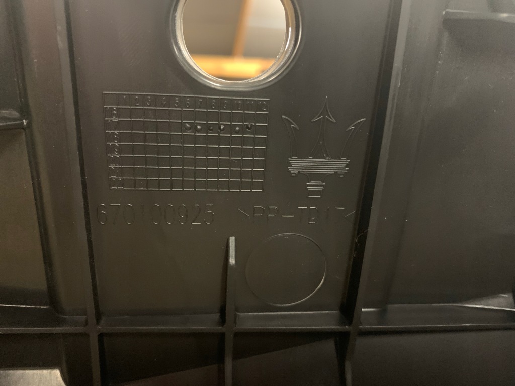 Новий org бампер перед maserati ghibli m157 granlusso lift 17+ 670097560 Зі Шроту