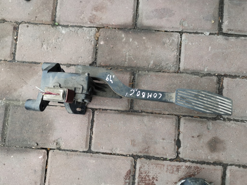 Купити Педаль газу потенціометр 9129423cl opel corsa c d