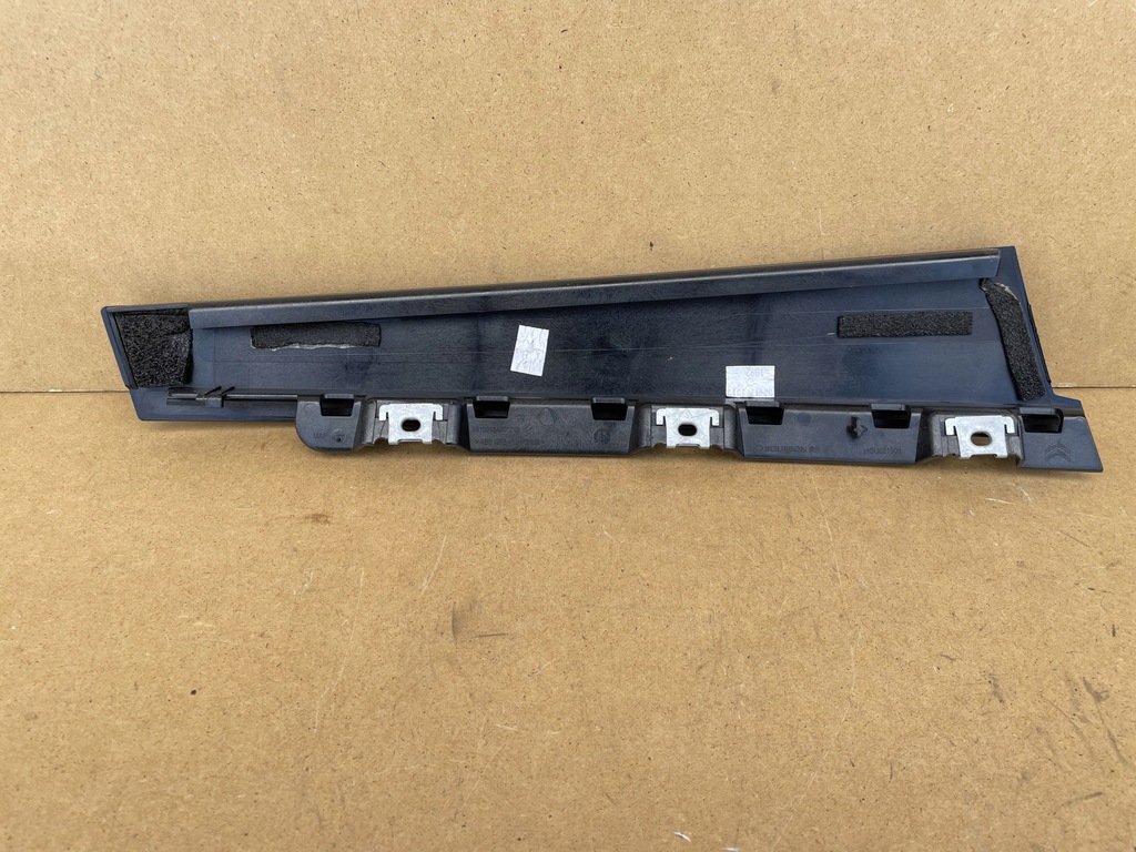 фото №4, Citroen c3 iii молдинг двері права передня