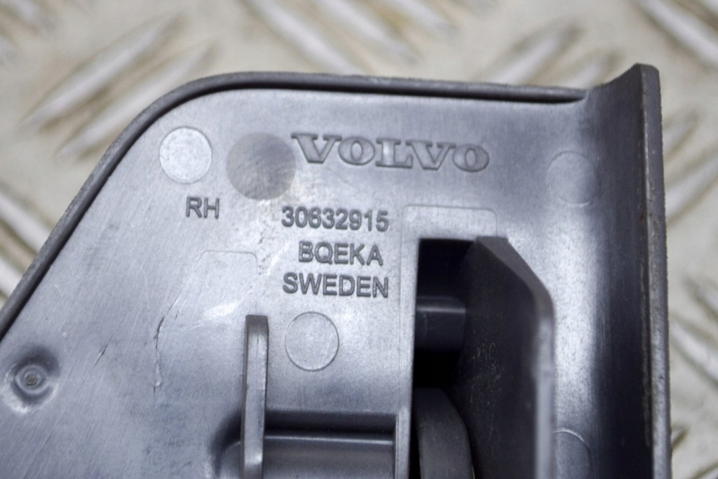 фото №6, Volvo c70 mk2 cabrio d5 задній правий замок дах 30632915 2.4diesel 132kw 20