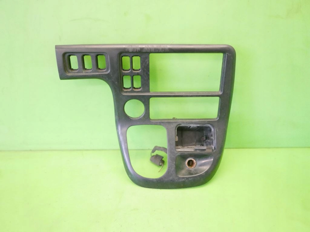фото №1, Рамка консоль панелі радіо середина kia carnival i