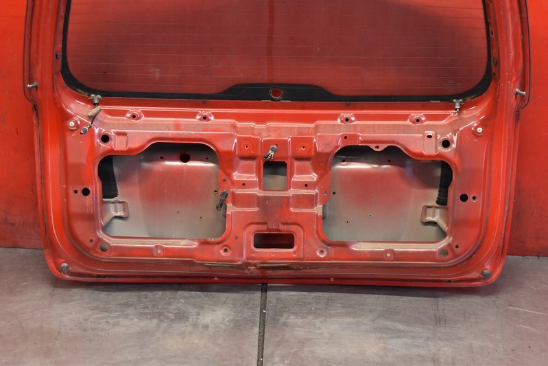 фото №9, Крышка багажника багажника задняя задняя czerwona hyundai i30 i 30 1 i kombi 07-10