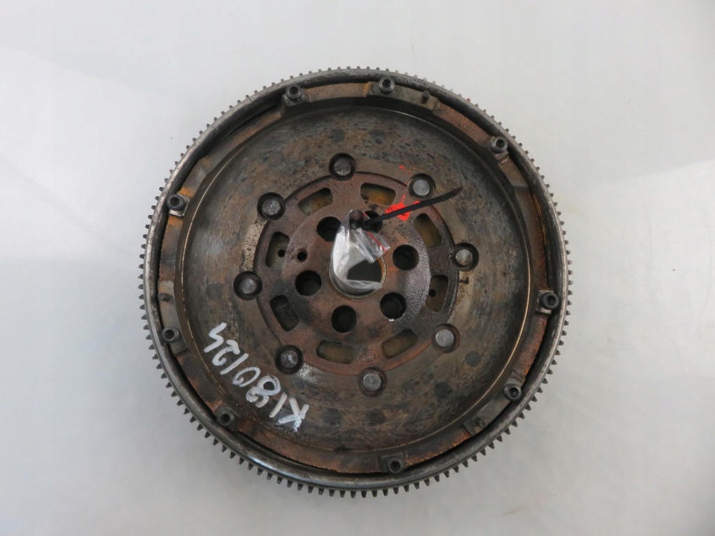 фото №6, Колесо двухмассовый audi a3 8p 2.0 fsi