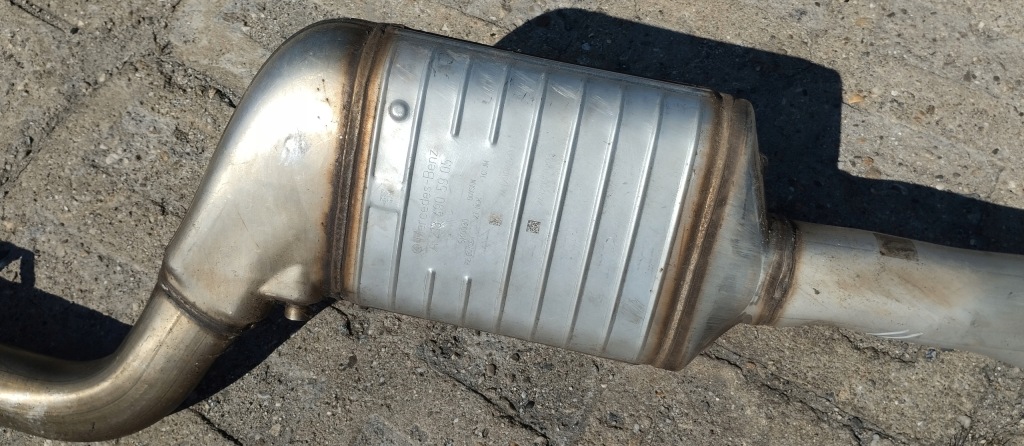 Гаситель выхлоп труба выхлопная mercedes e klasa w214 седан w213 a2134905905 в Украине