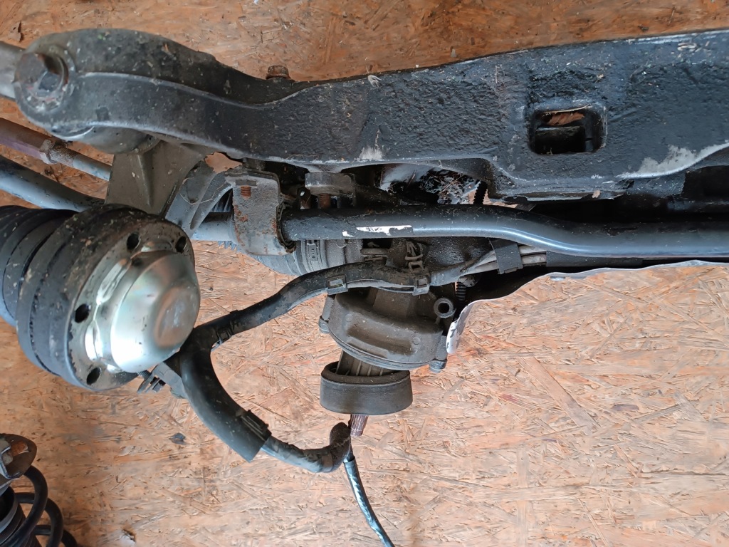 Рейка рульова трансмісія електрична підрамник перед амортизатор vw passat b6 Київ