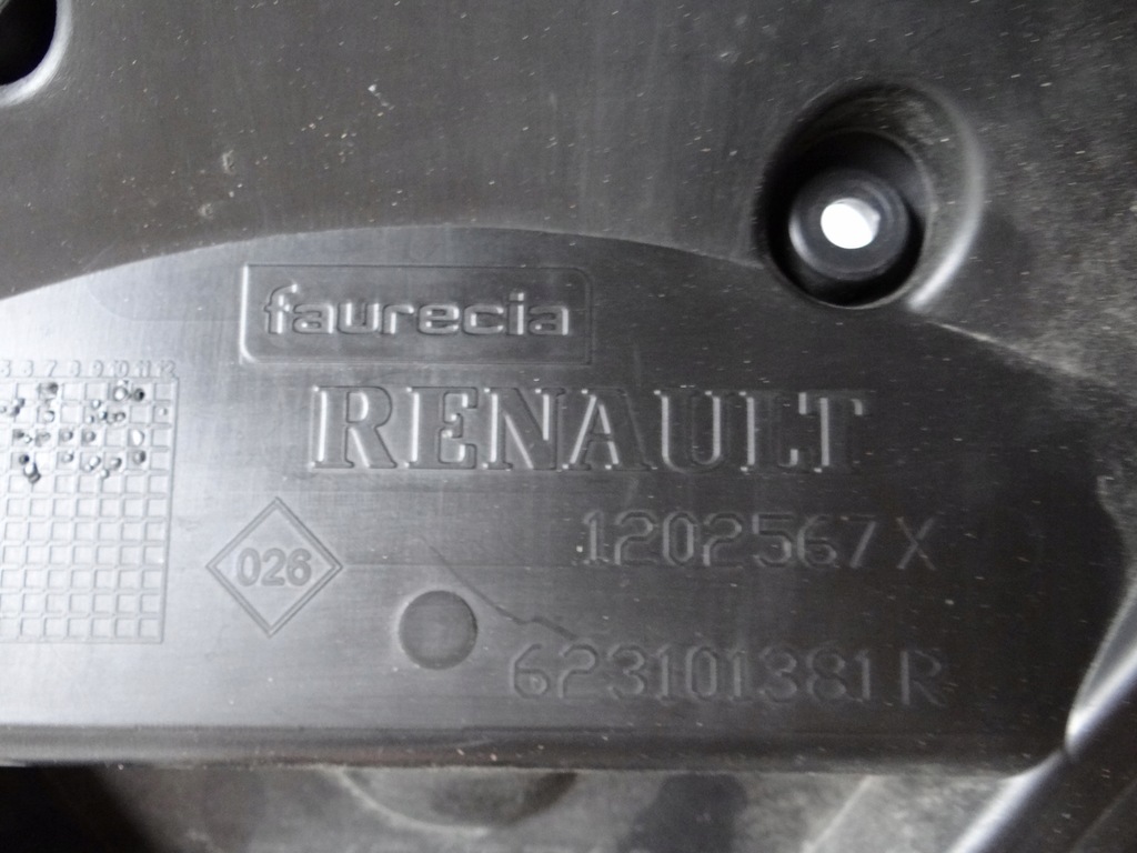 фото №9, Решітка радіатора renault kangoo ii iii lift решітка радіатора 623101381r