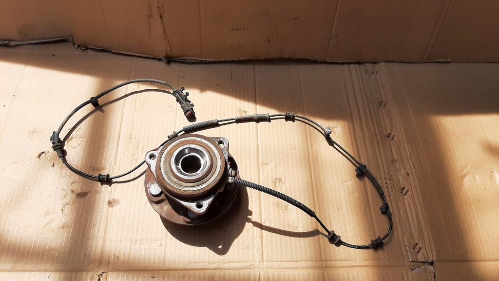 фото №1, Ступица колеса правый перед с датчиком abs jeep gladiator wrangler rubicon