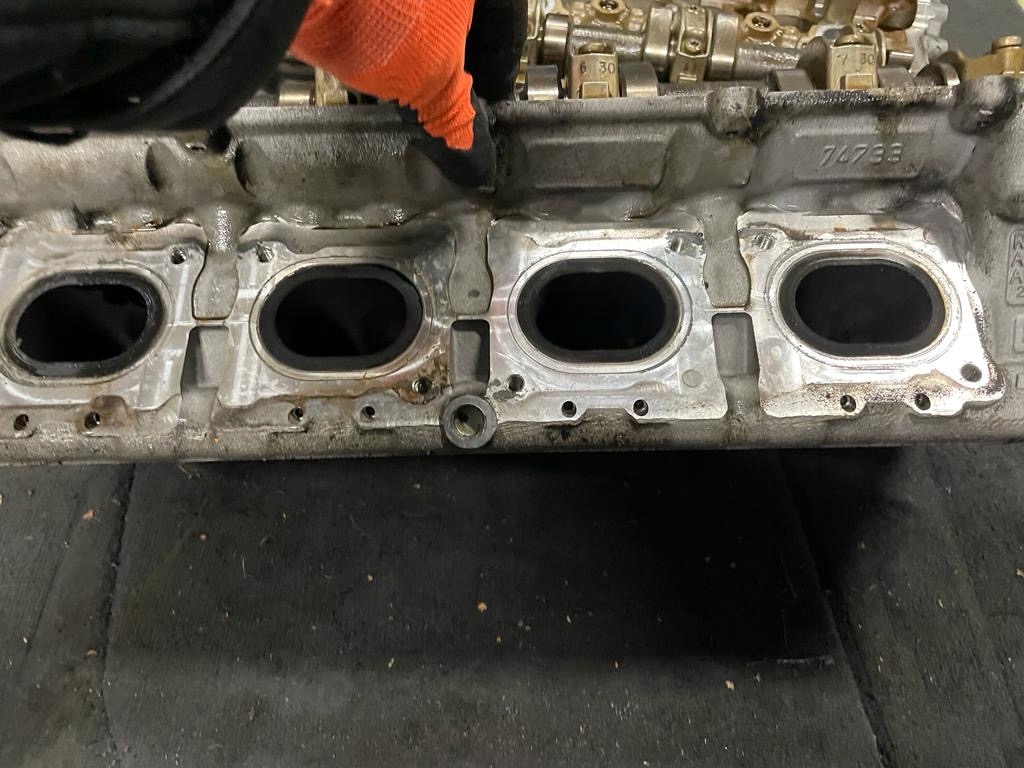 Головка правая mercedes 63amg 63 amg m156 idealna 1560161901 1560162001 с Разборки