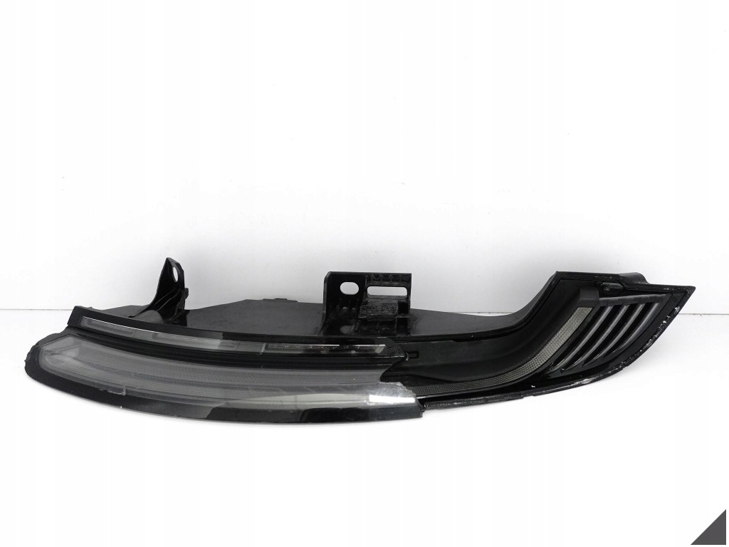 фото №1, Porsche 911 992 19- лампа led правая тонированная задняя eu exclusive 9p5945092b