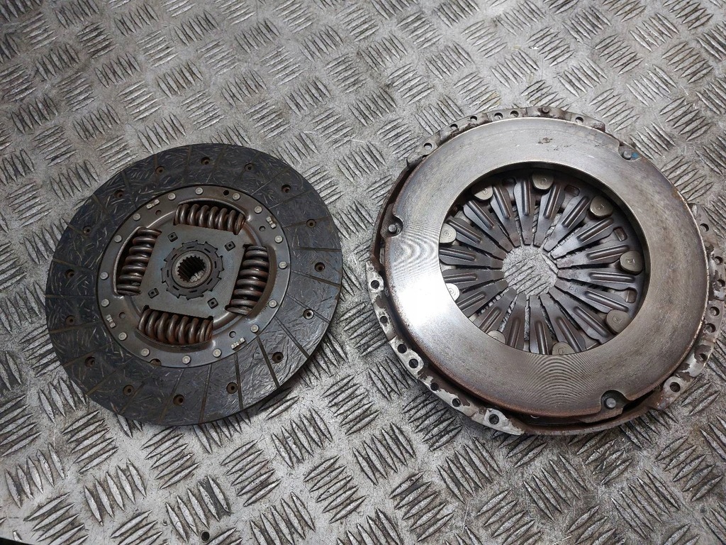 фото №4, Сцепление диск + прижим hyundai i30 i lift 1.6 crdi