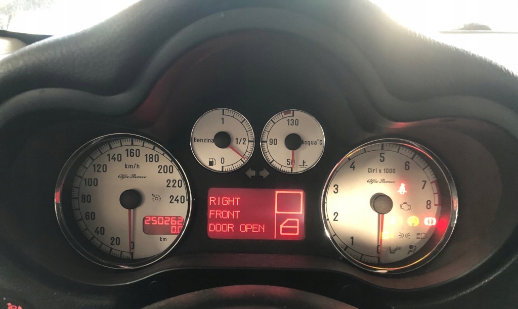 Купить Alfa 147 lift 2.0 b счетчик 156071298