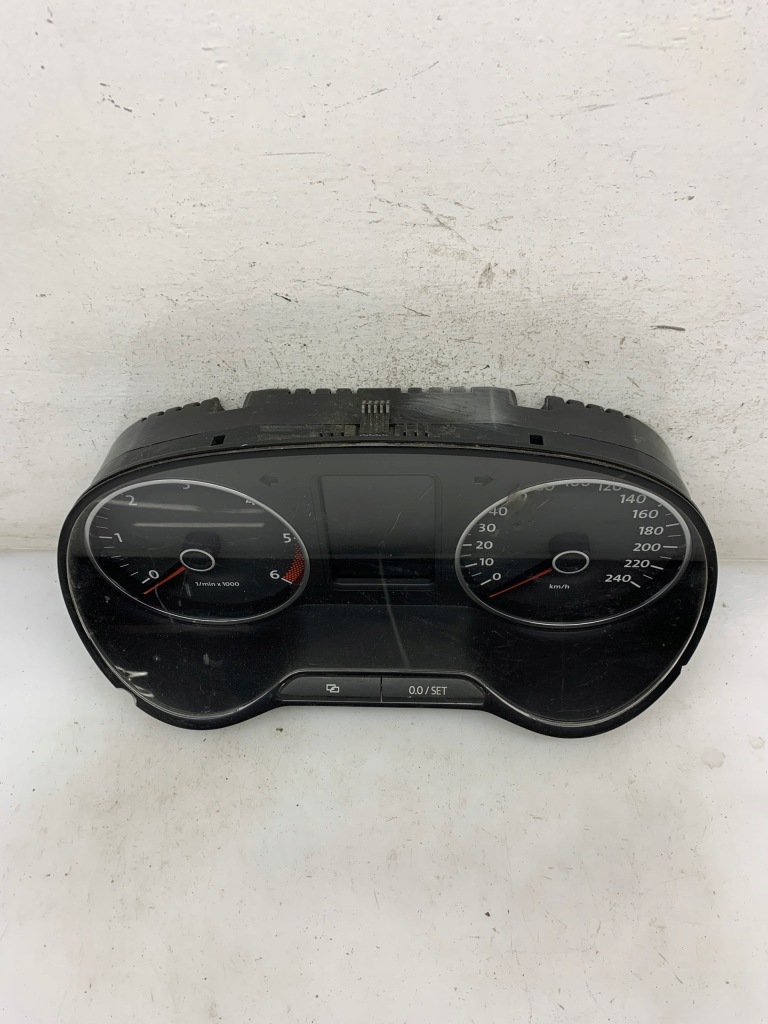 фото №1, Лічильник приладова панель 6rq920861f vag