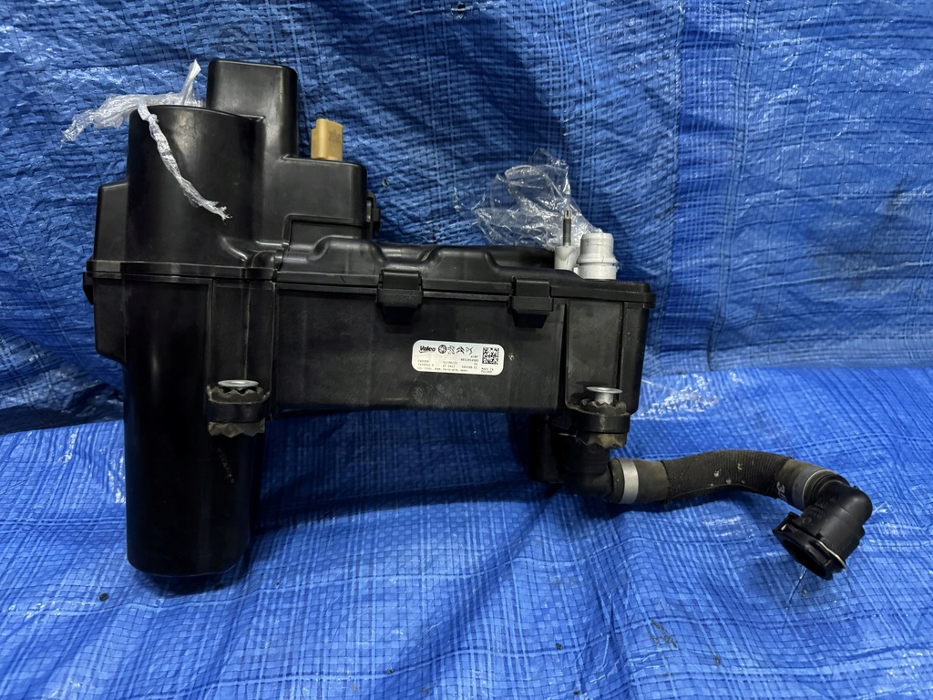 фото №1, Конденсатор кондиционера peugeot e-208 ii 9852854580