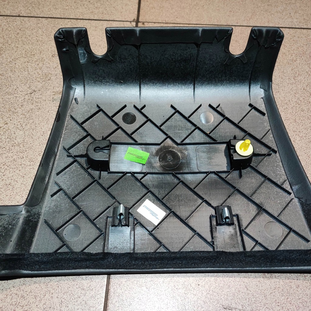 фото №9, Защита задняя сиденье левый перед audi a8 d3