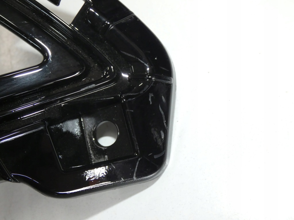 фото №10, Решётка бампера средняя hyundai i-20n