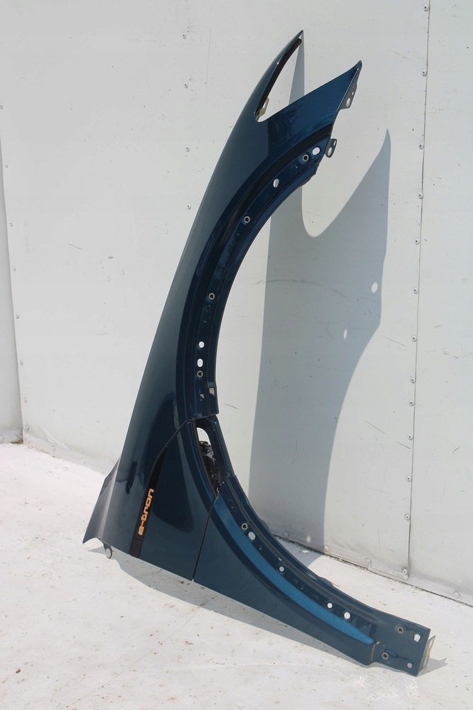 фото №15, Audi e tron перед matrix капот крила бампер передній лампи крила лампа