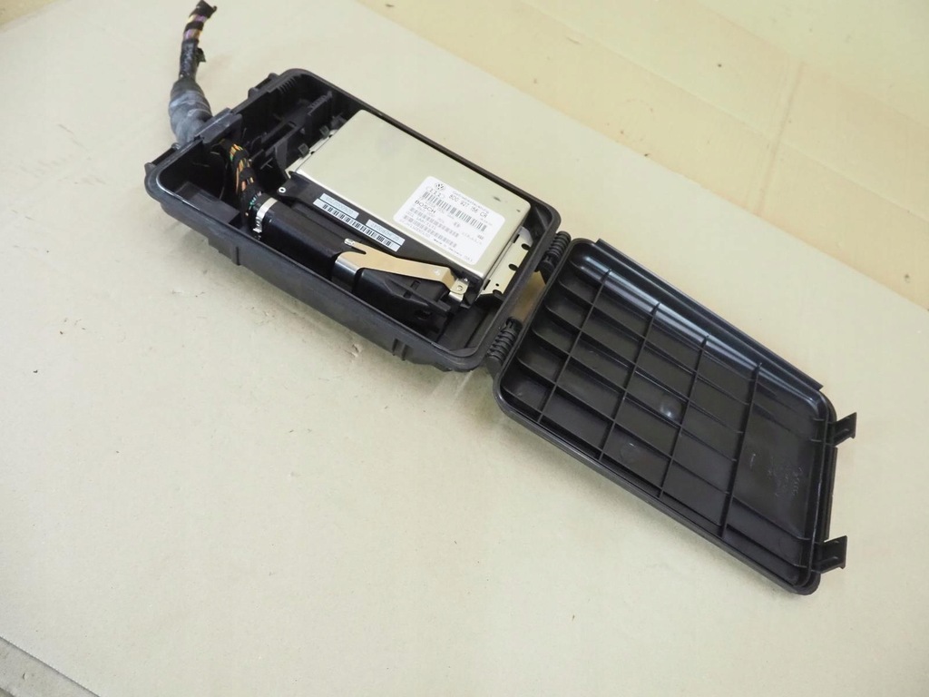 фото №12, Бортовой компьютер коробки передач audi a4 b5 8d0927156cr