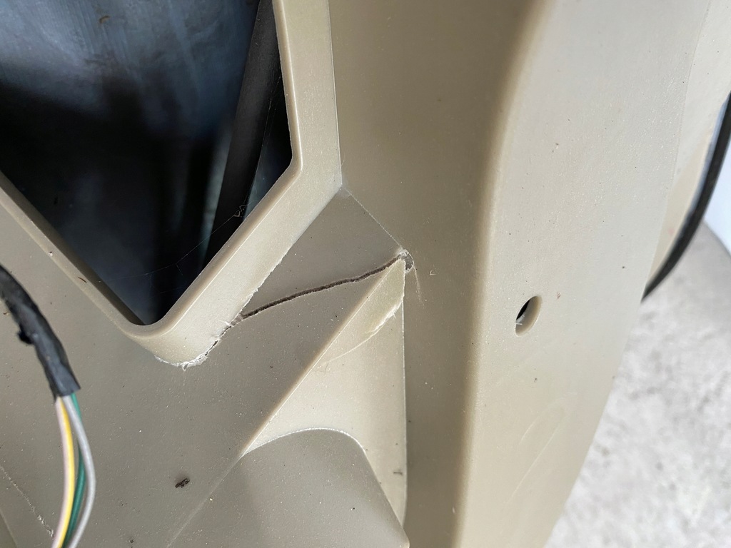 фото №14, Nissan x trail x-trail t32 крышка багажника багажника задняя