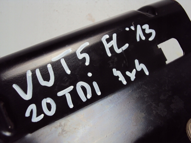 фото №5, Корпус фільтр насос пального vw t5 multivan lift 09-