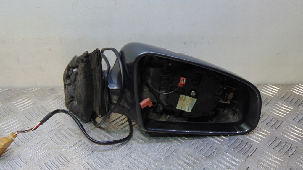 фото №1, Зеркало правое audi a4 b7 lx7z 5 pin europa