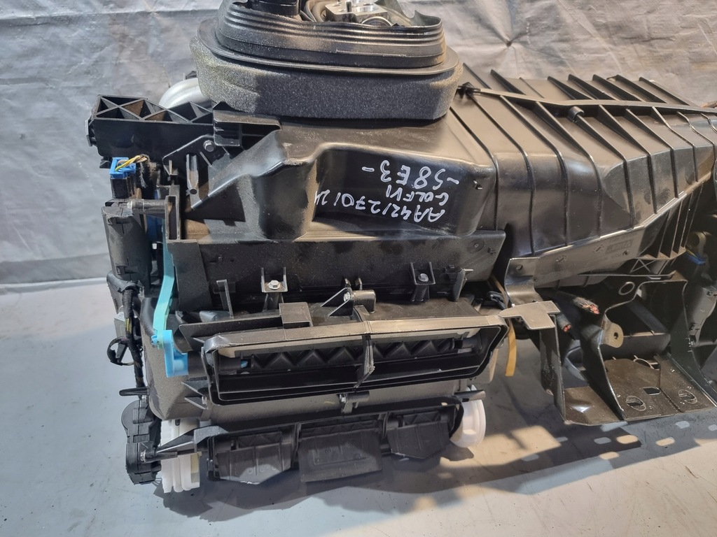 фото №11, Отопитель оригинальный номер 5k1820003aq vw golf vi 10r