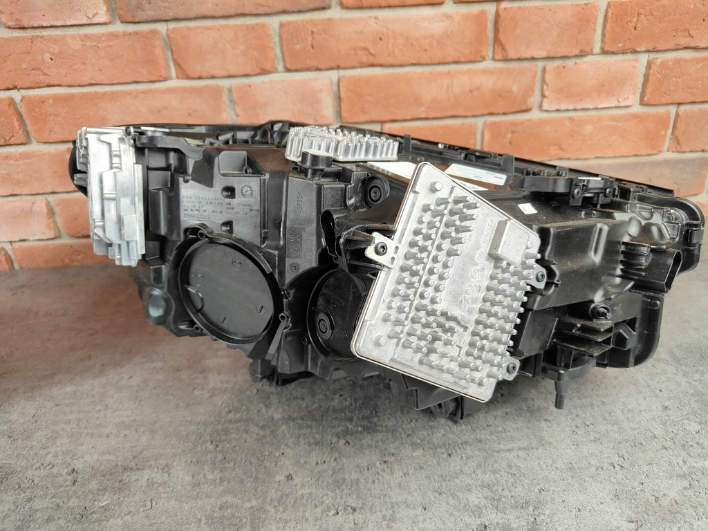 Фонари led ahl адаптивный фара левая правый  bmw x3 g01 x4 g02 x3m x4m lci рестайлинг Недорого