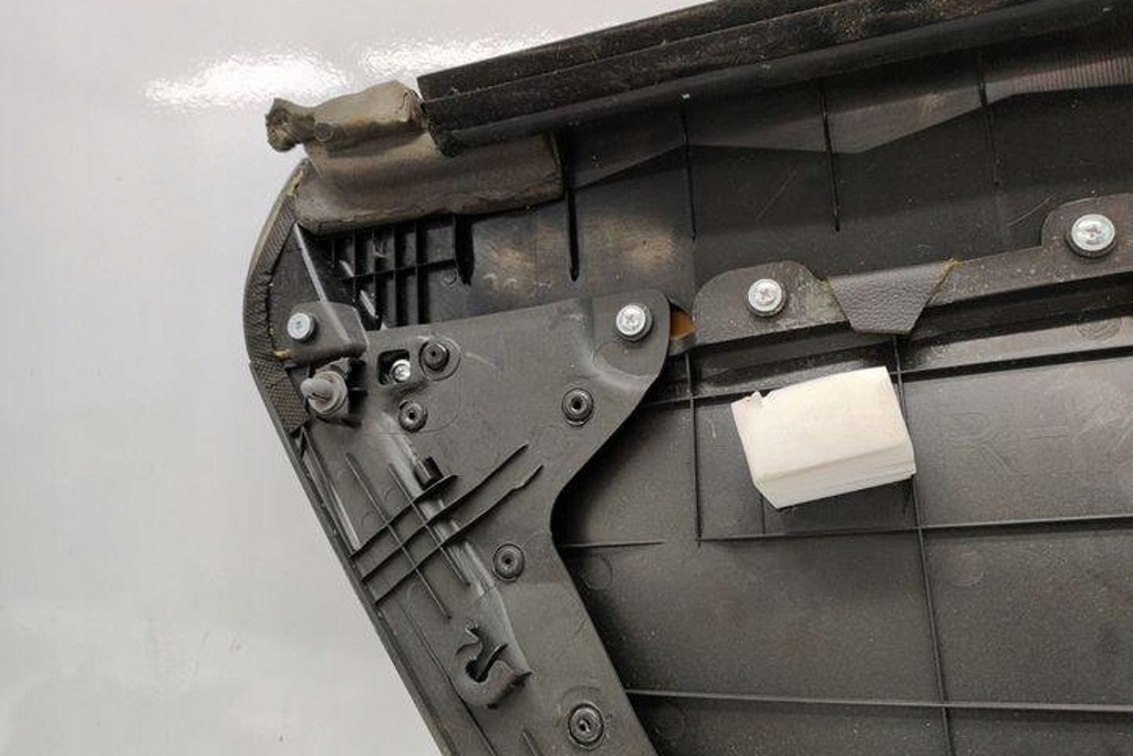 фото №9, Обшивка задних правых дверь hyundai grandeur ii 833023l300 2.19l бензиновый