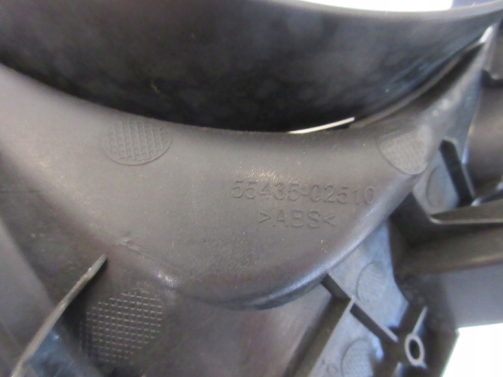 фото №4, Auris ii корпус рамка спидометра