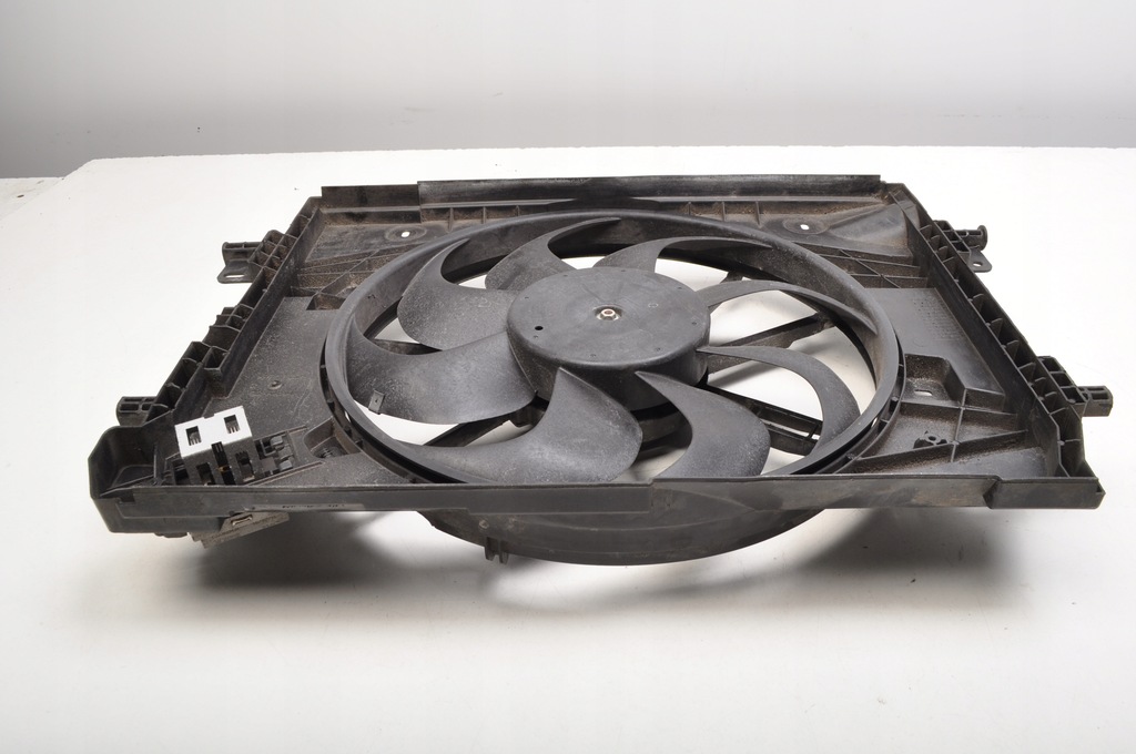 фото №10, Renault clio iv renault captur i 1.5 dci вентилятор радиатора 214818009r