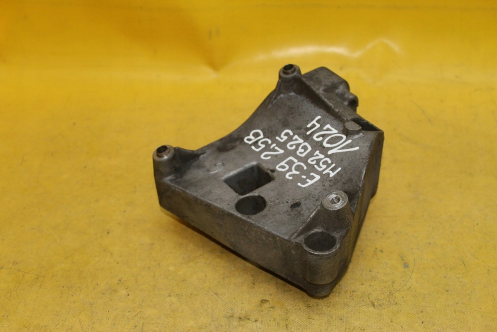 Купить Кронштейн кондиционера bmw e39 e46 1432237 2.5 b