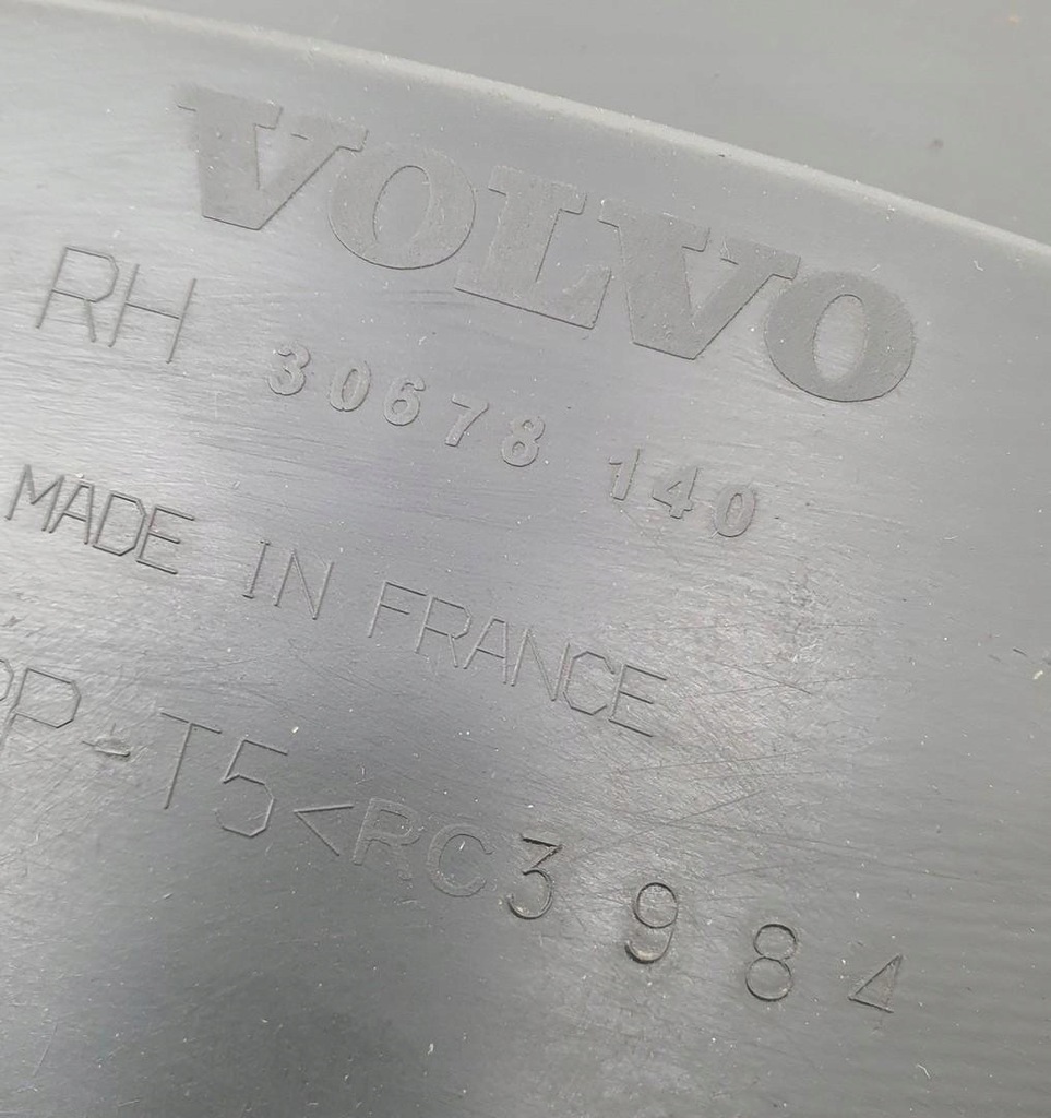 фото №5, Подкрылок правый задняя volvo v50 30678140