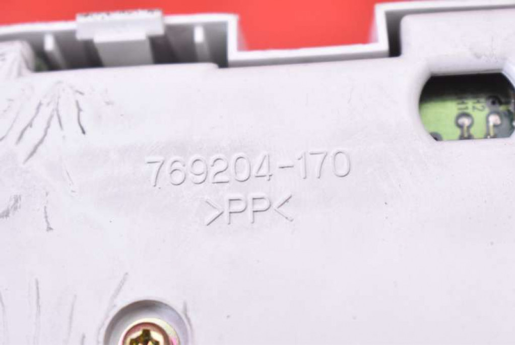 фото №8, Счетчик приборы eu 769316-420 mitsubishi outlander 1 i 2.0 16v 136 km 4x4