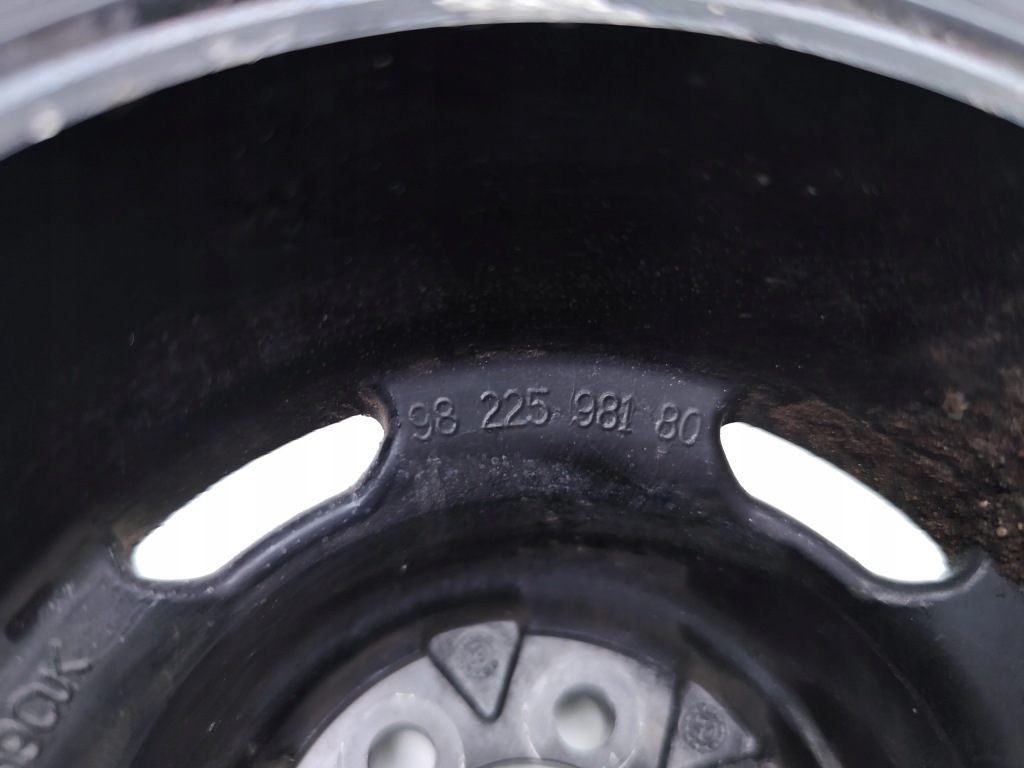 Peugeot 208 шків колінчастого вала колінчастого 1.2 puretech 100 бензин 9822598180 Зі Шроту