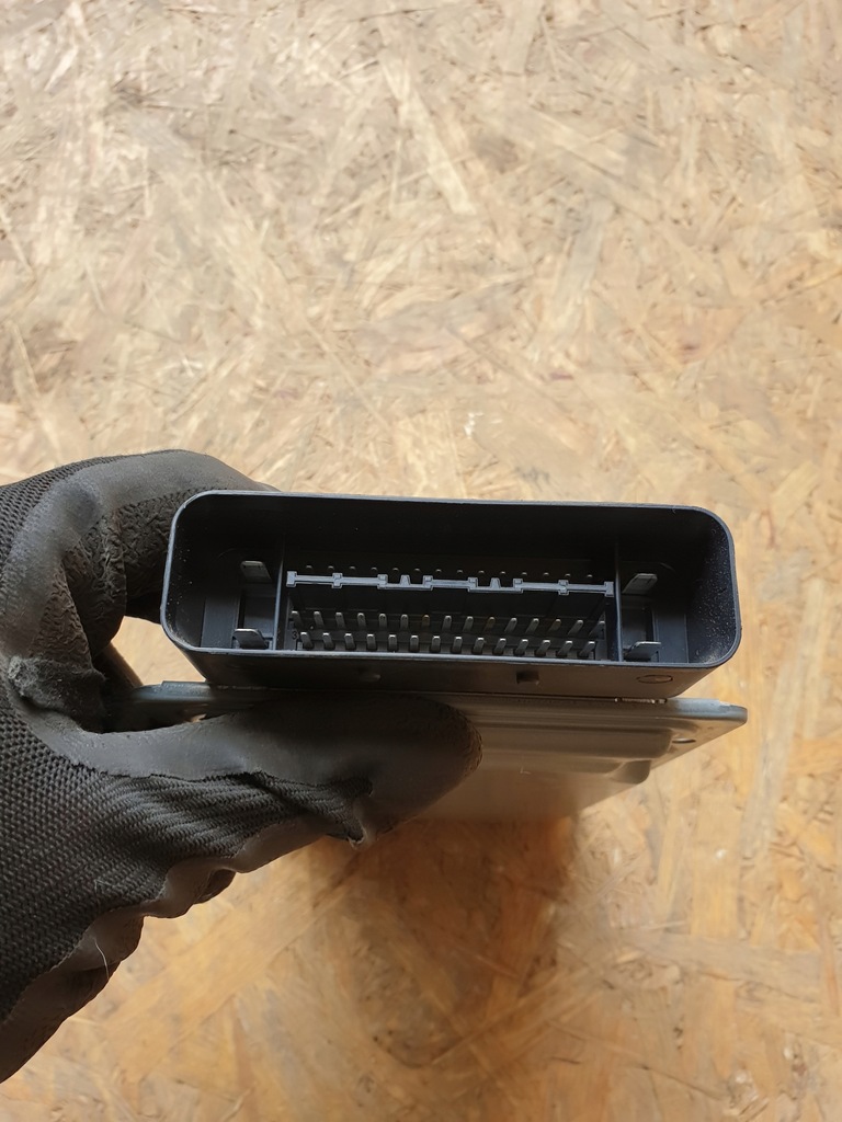 фото №4, Audi a5 8t модуль блок управления подвеска 8r0907364c