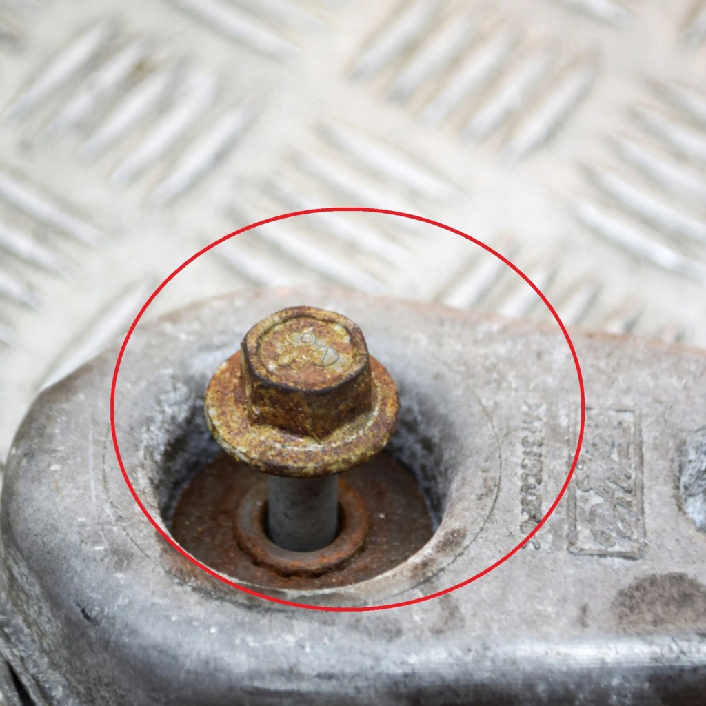 Land rover discovery 3 - lr3 2006 натяжитель ремень генератора с Разборки