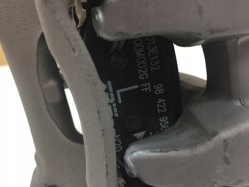 фото №7, Peugeot 2008 ii супорт електричний правий