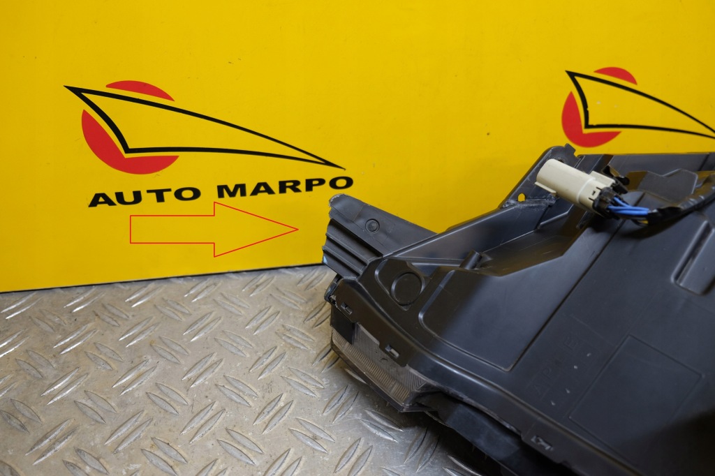 Chevrolet trailblazer 2021- фара фонарь  led правый  америка Недорого