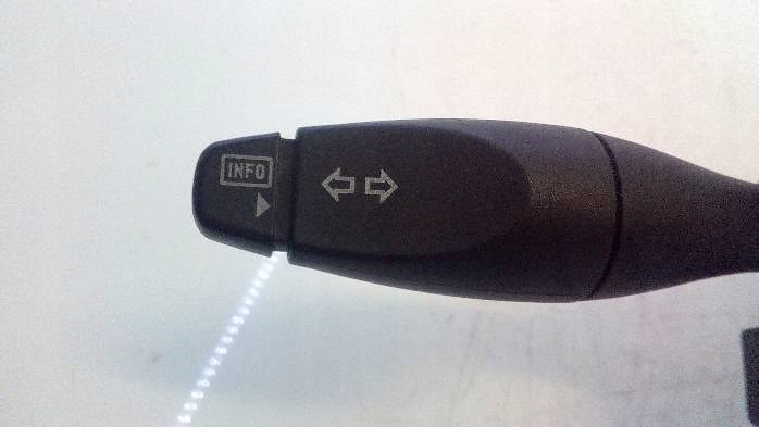 фото №9, Перемикач комбінований з стрічка ford focus mk i 00r.