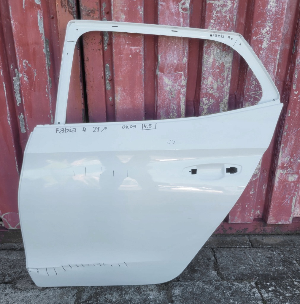 фото №1, Дверь левая задние skoda fabia 4 iv 2021-