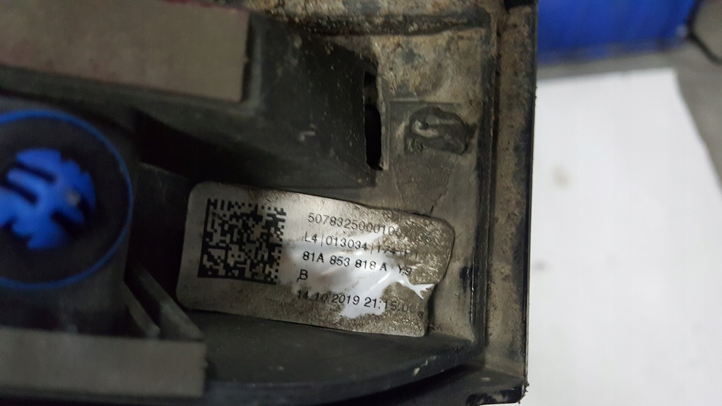 фото №12, Молдинг крила правий задня audi q2 81a853818a