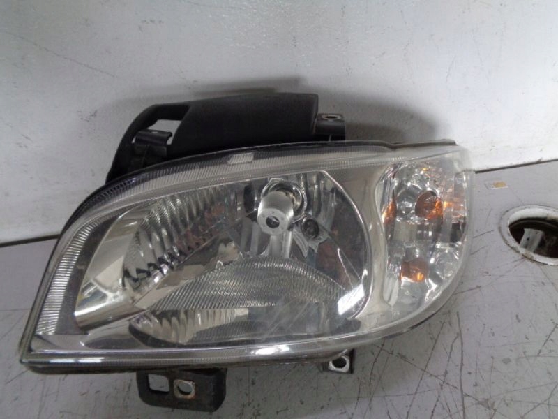 фото №1, Seat ibiza ii 6k фара левый 99-02 6k1941031a