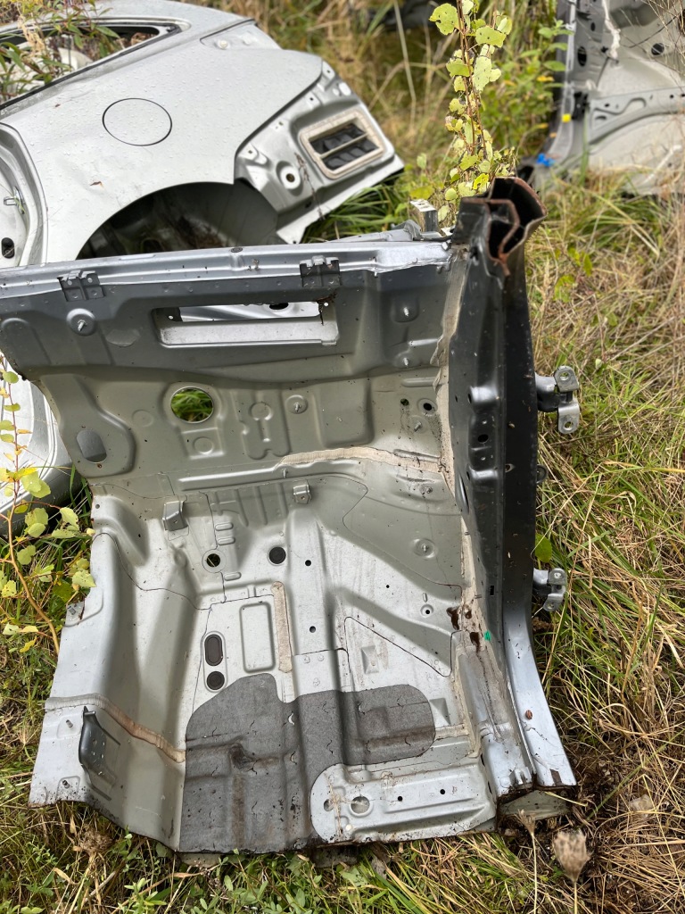 фото №4, Hyundai kona чверть перед права колір ss7