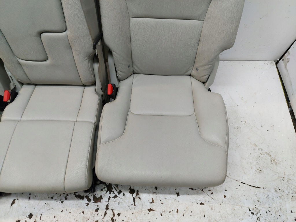 фото №11, Volvo xc90 ii t8 сиденья заднее сиденье кожаный светлый бежевые 7 пассажирский