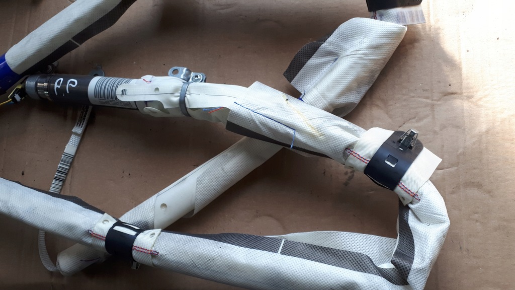 фото №7, A4 b8 s4 шторка безопасности правая перед подушка безопасности 8k0880742d