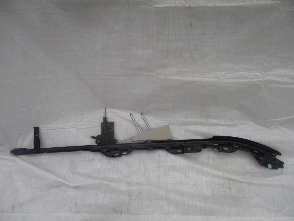 фото №1, Направляющая направляющая шторка citroen c3 ii панорама