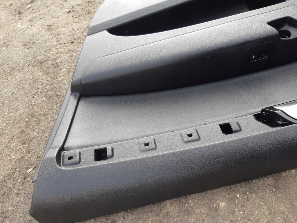 фото №11, Audi q7 4l lift обшивка двері оббивка правий перед bose 4l1867106