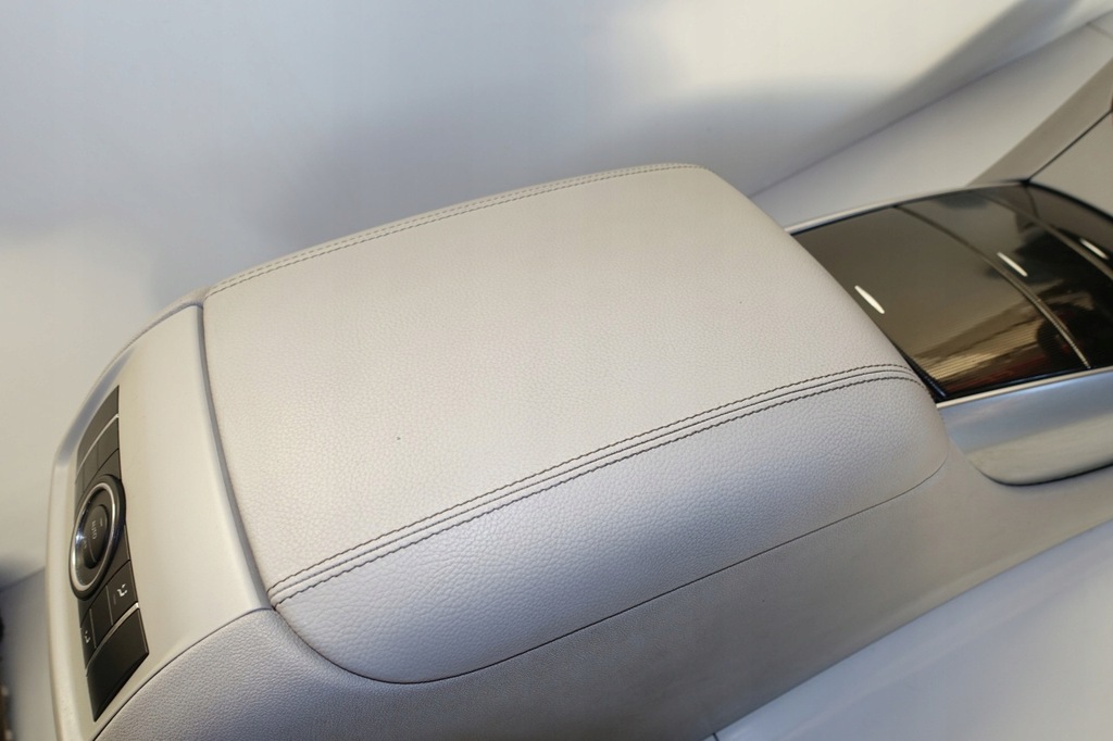 фото №7, Mercedes w251 підлокітник тунель бардачок r-klasa