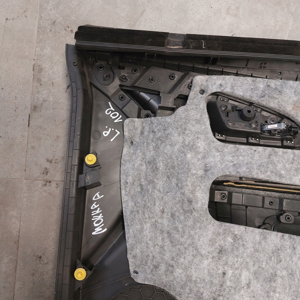 фото №13, Opel mokka a обшивка двері лівий перед 95393814